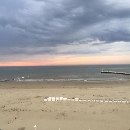 Studio Sur La Digue De Nieuport Nieuwpoort Esterno foto